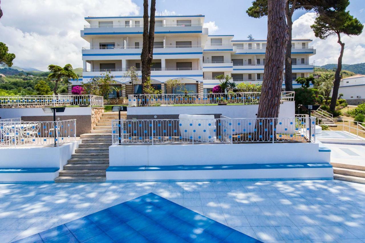 בלבדרה מריטימו Hotel La Castellana מראה חיצוני תמונה