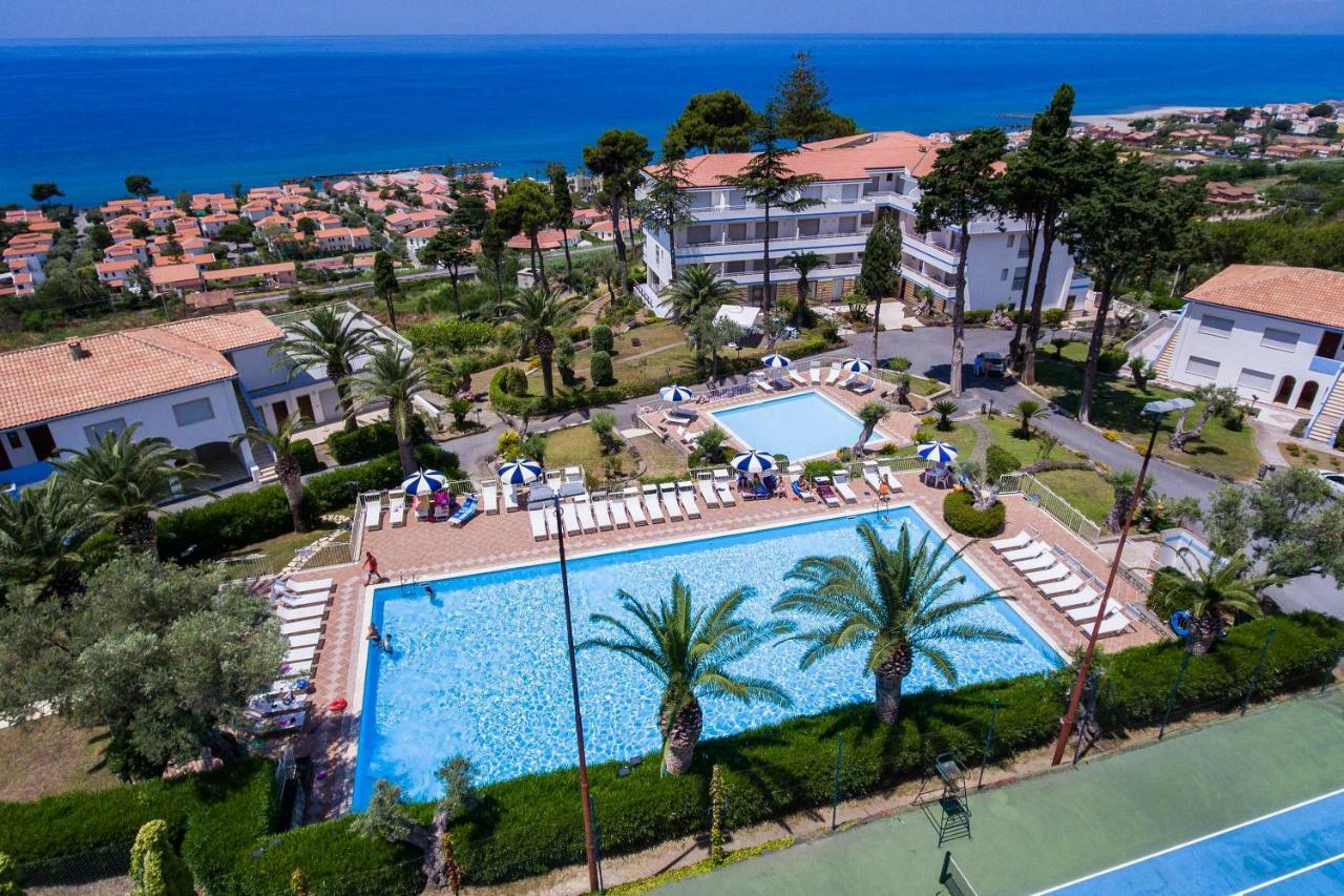 בלבדרה מריטימו Hotel La Castellana מראה חיצוני תמונה