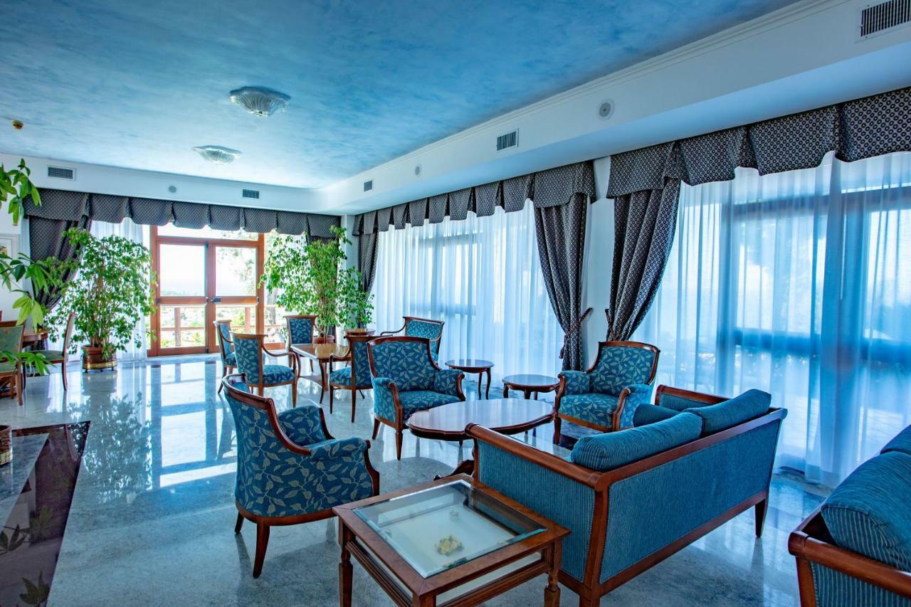בלבדרה מריטימו Hotel La Castellana מראה חיצוני תמונה