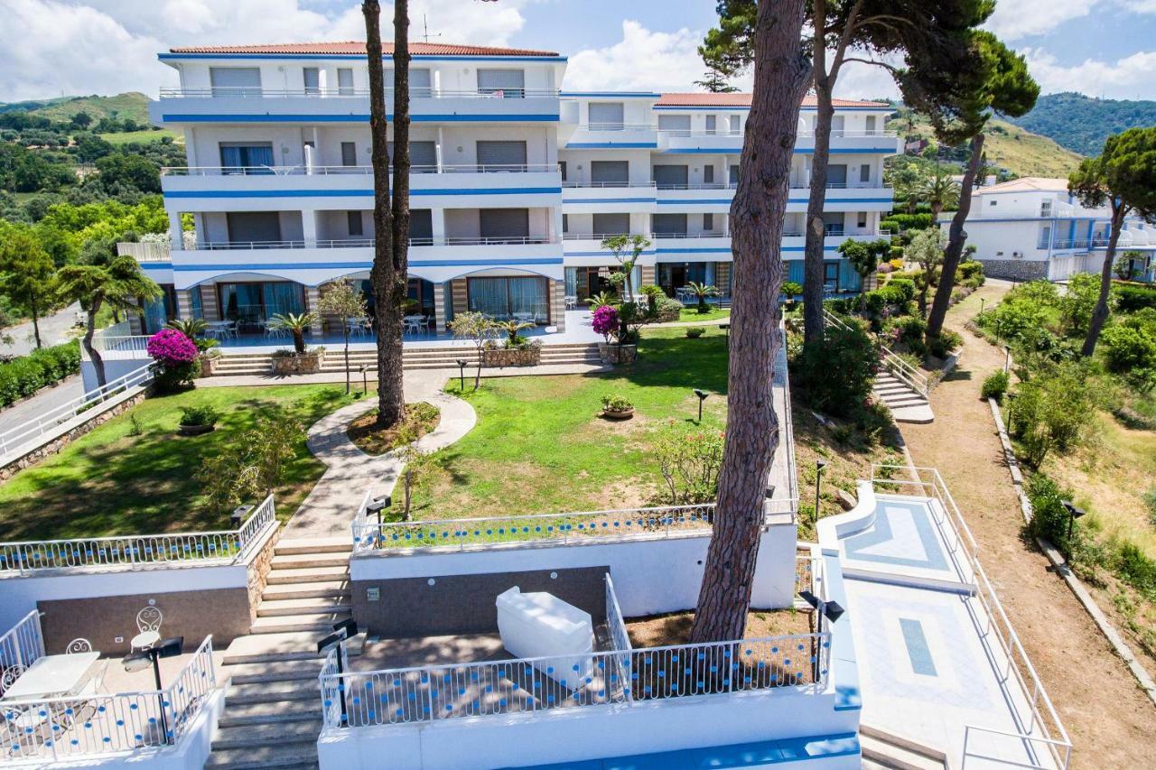 בלבדרה מריטימו Hotel La Castellana מראה חיצוני תמונה