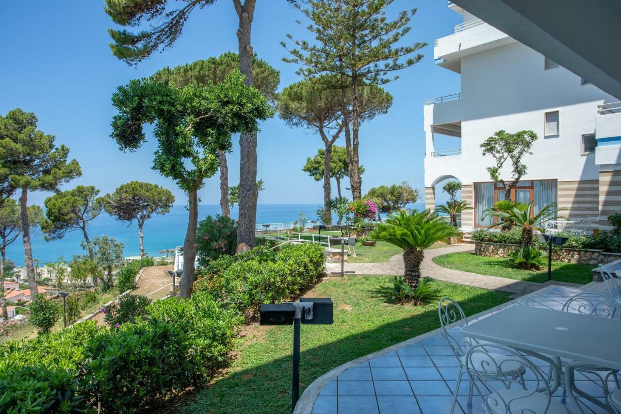 בלבדרה מריטימו Hotel La Castellana מראה חיצוני תמונה
